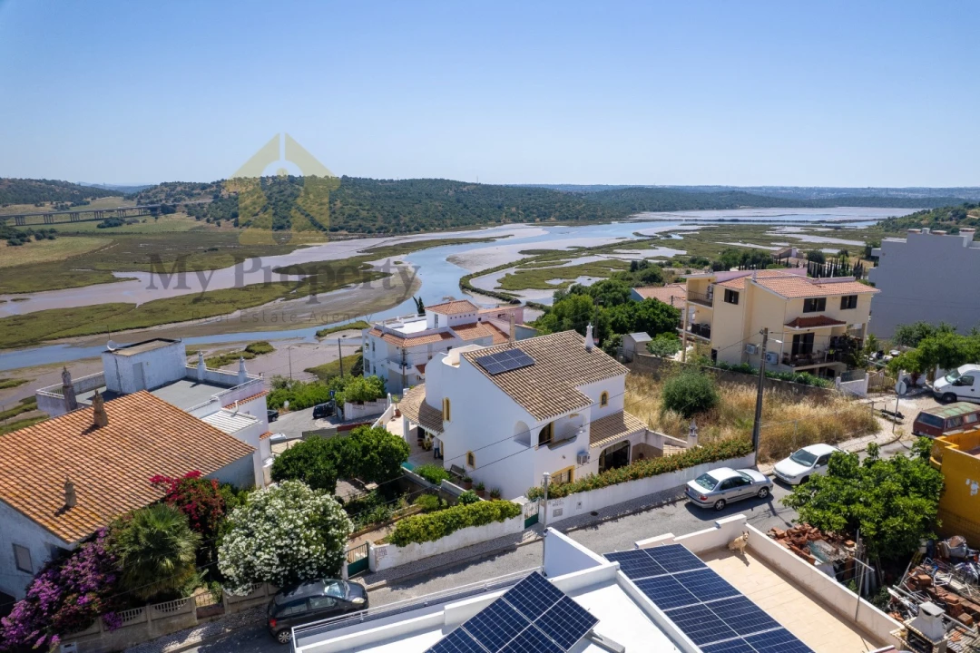Moradia T4 para Venda em Portimão Foto 4