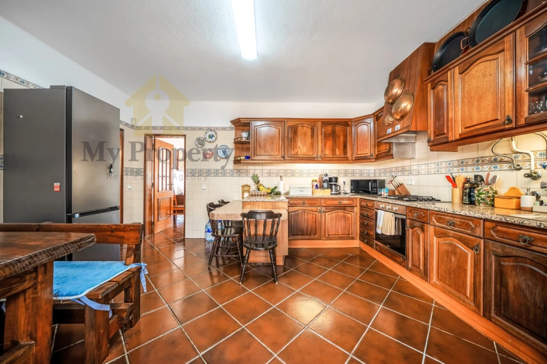 Moradia T4 para Venda em Portimão Foto 18