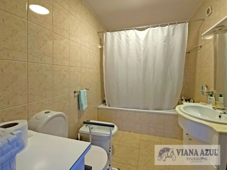 Moradia T3 para Venda em Carreço Foto 15
