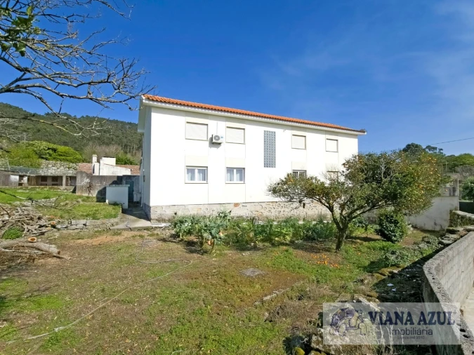 Moradia T3 para Venda em Carreço Foto 3