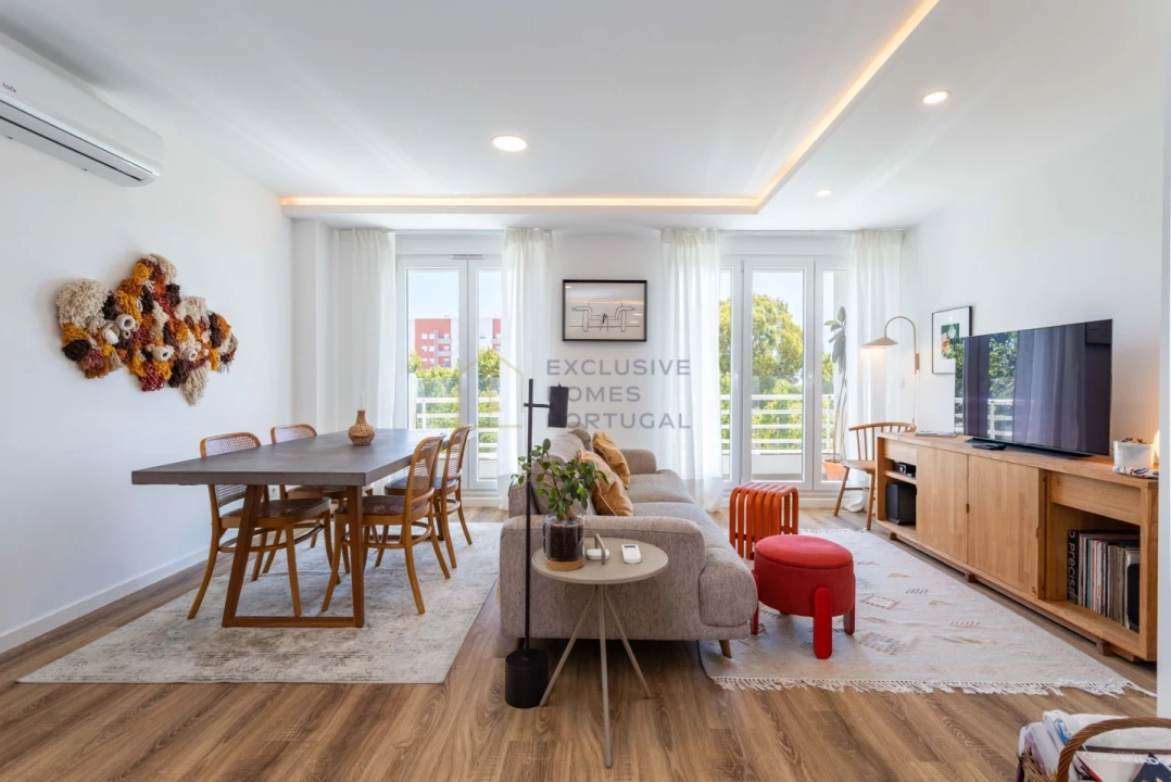 Apartamento T2 para Venda em Penha de França Foto 2