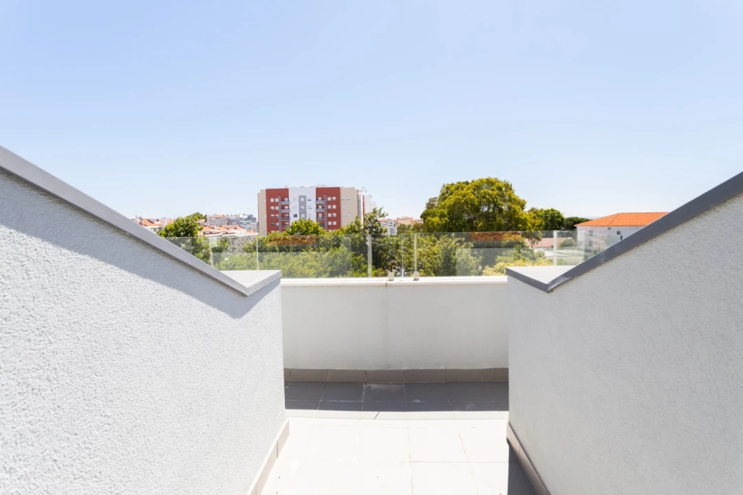 Apartamento T2 para Venda em Penha de França Foto 27