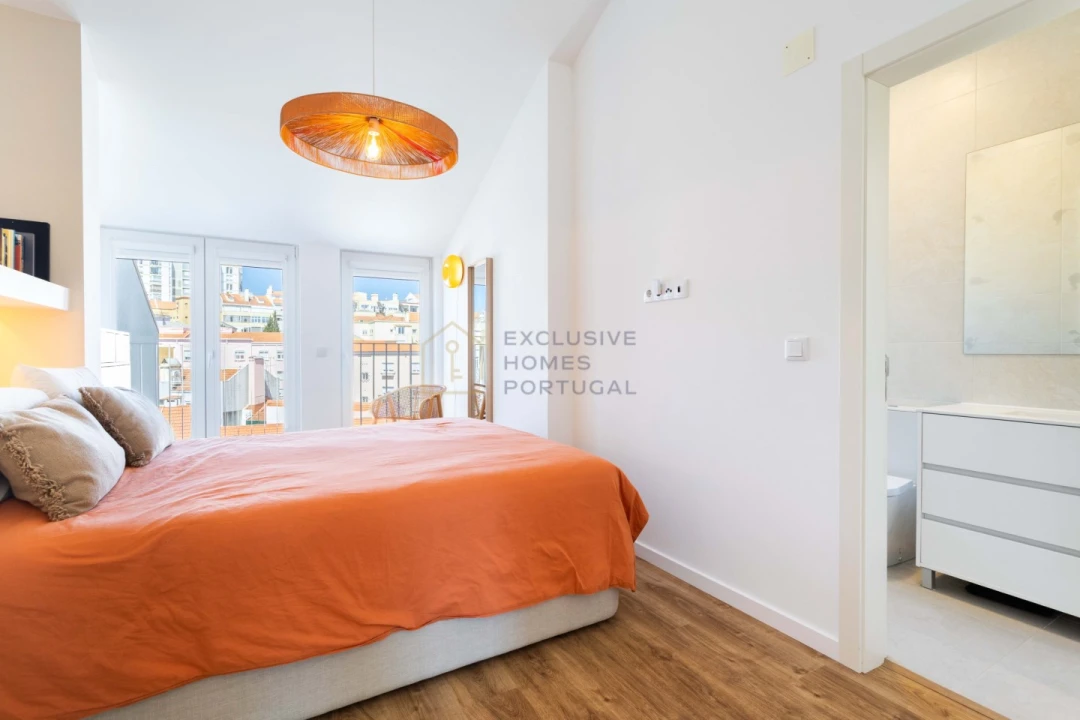 Apartamento T2 para Venda em Penha de França Foto 30