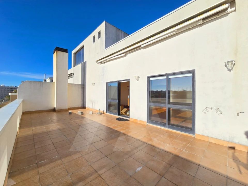 Apartamento T2 para Venda em Glória e Vera Cruz Foto 3