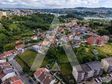 Moradia T3 para Venda em Campanhã