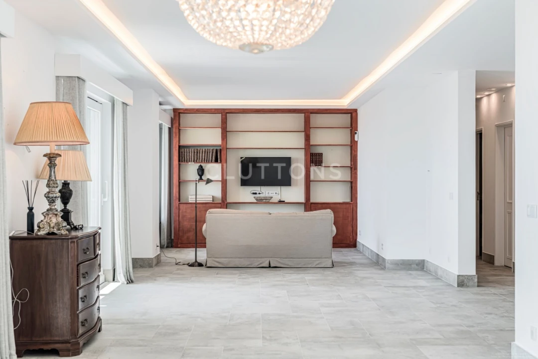 Apartamento T4 para Venda em Carcavelos e Parede Foto 10