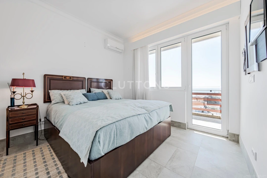 Apartamento T4 para Venda em Carcavelos e Parede Foto 22