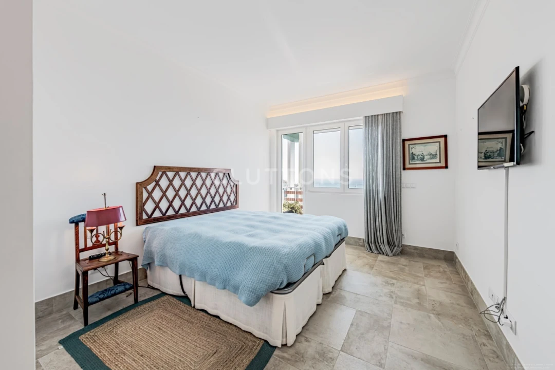 Apartamento T4 para Venda em Carcavelos e Parede Foto 24