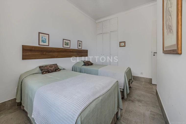 Apartamento T4 para Venda em Carcavelos e Parede Foto 18