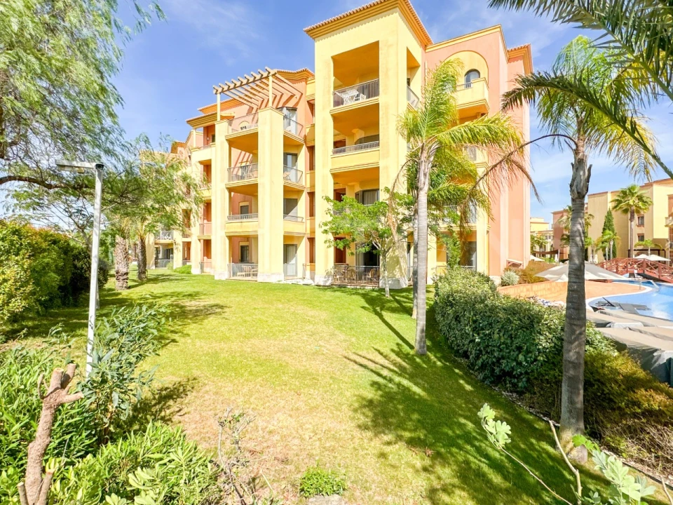 Apartamento T3 para Venda em Quarteira Foto 36