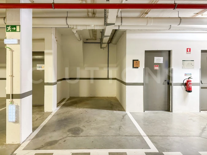 Apartamento T3 para Venda em Quarteira Foto 30