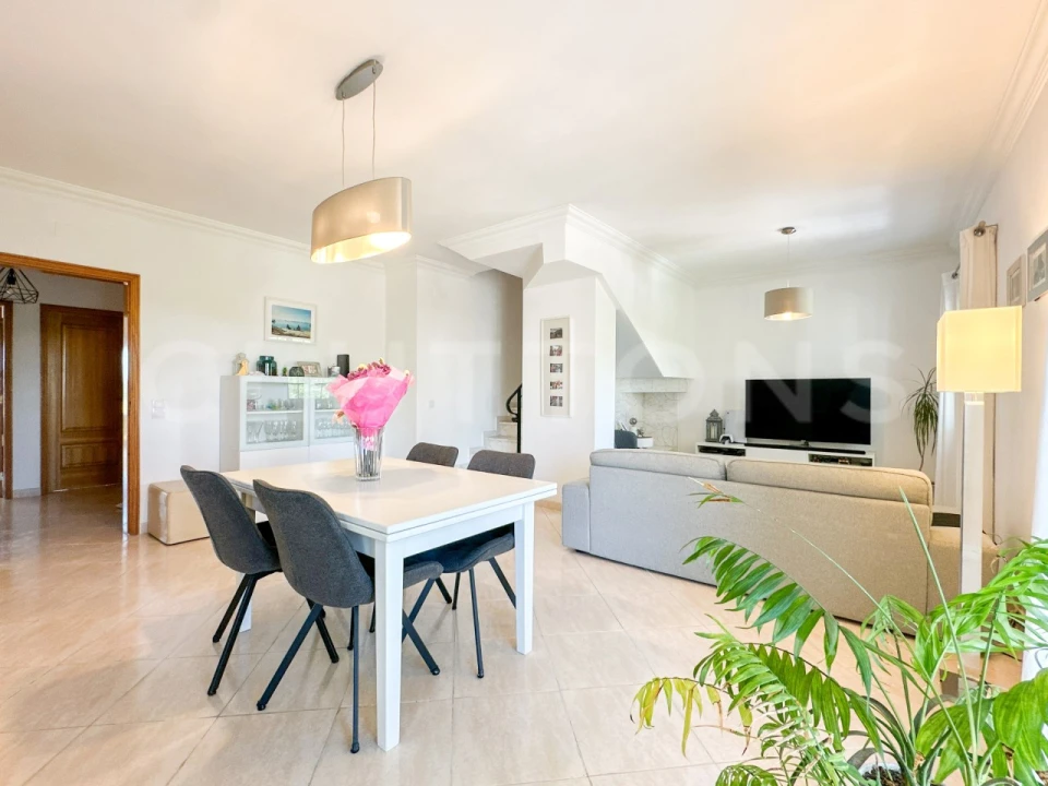 Apartamento T4 para Venda em Almancil Foto 2