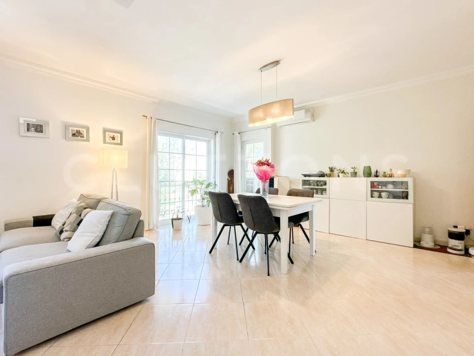 Apartamento T4 para Venda em Almancil Foto 11
