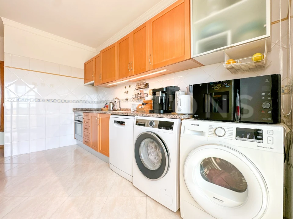 Apartamento T4 para Venda em Almancil Foto 14