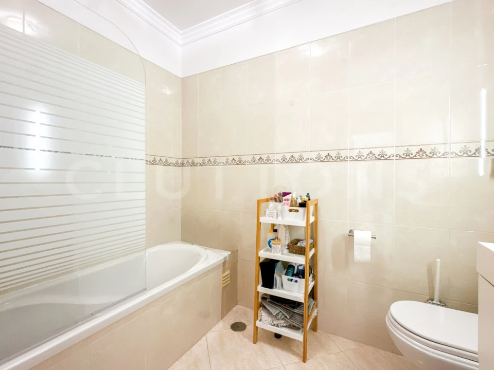Apartamento T4 para Venda em Almancil Foto 23