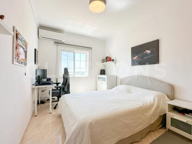 Apartamento T4 para Venda em Almancil Foto 18