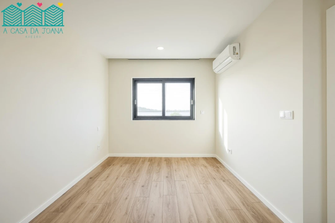 Moradia T4 para Venda em Ílhavo (São Salvador) Foto 17