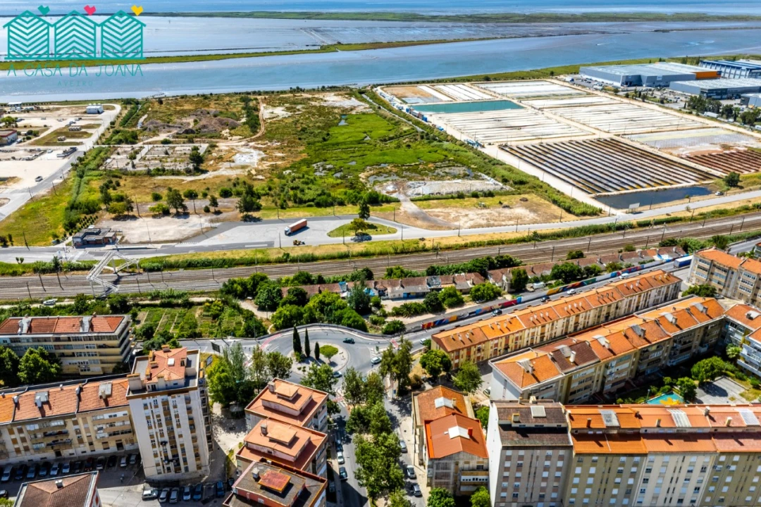 Apartamento T2 para Venda em Póvoa de Santa Iria e Forte da Casa Foto 25