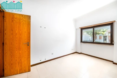 Apartamento T2 para Venda em Póvoa de Santa Iria e Forte da Casa