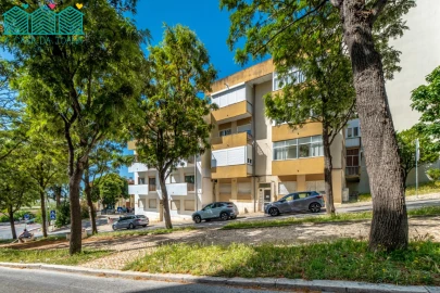 Apartamento T2 para Venda em Póvoa de Santa Iria e Forte da Casa