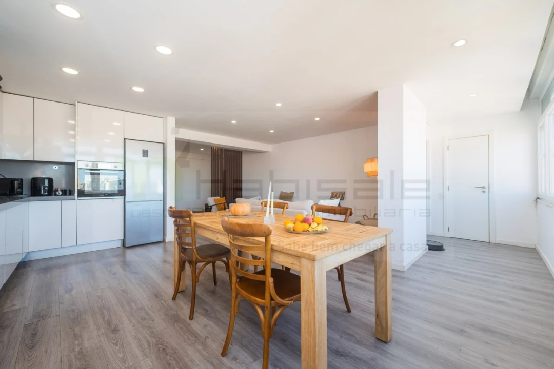 Apartamento T2 para Venda em Almada, Cova da Piedade, Pragal e Cacilhas Foto 16