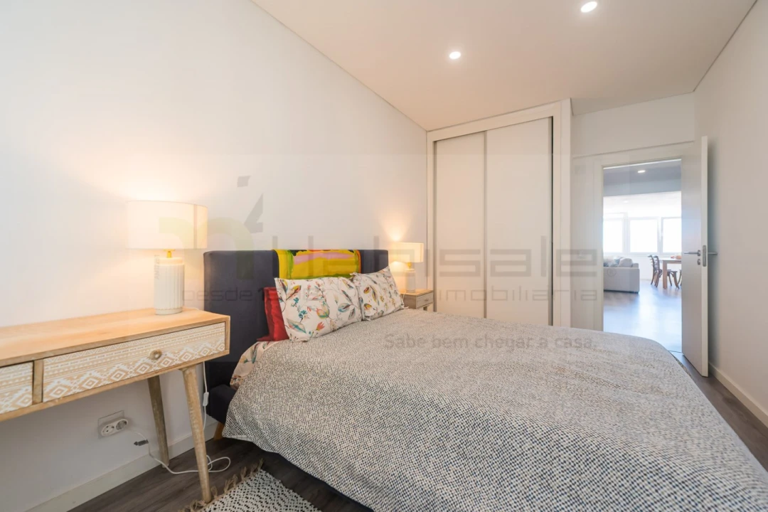 Apartamento T2 para Venda em Almada, Cova da Piedade, Pragal e Cacilhas Foto 23