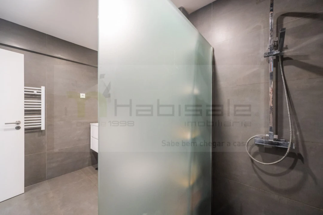 Apartamento T2 para Venda em Almada, Cova da Piedade, Pragal e Cacilhas Foto 30