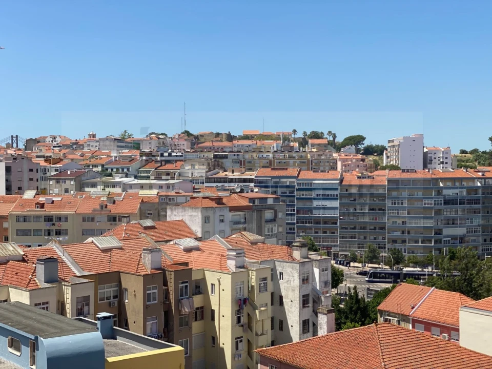 Apartamento T2 para Venda em Almada, Cova da Piedade, Pragal e Cacilhas Foto 46