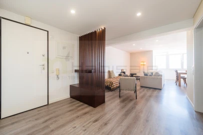 Apartamento T2 para Venda em Almada, Cova da Piedade, Pragal e Cacilhas