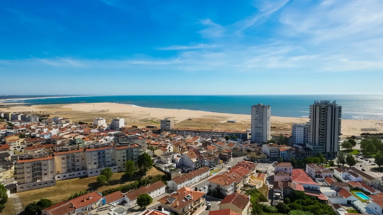 Apartamento T2 para Venda em Buarcos Foto 1
