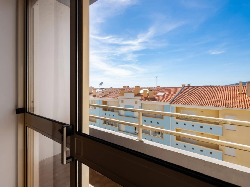 Apartamento T2 para Venda em Buarcos Foto 15