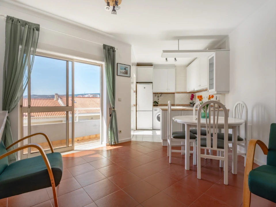 Apartamento T2 para Venda em Buarcos Foto 8