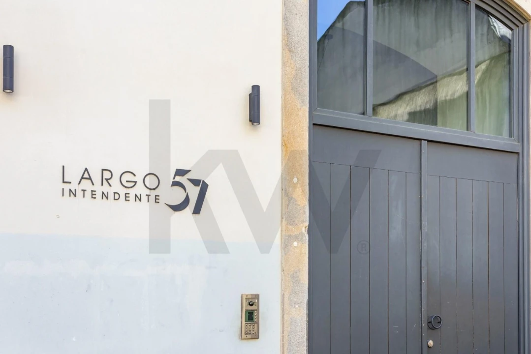 Apartamento T2 para Venda em Arroios Foto 2