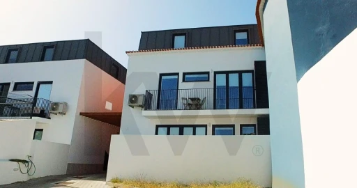 Apartamento T3 para Venda em Camarate, Unhos e Apelação