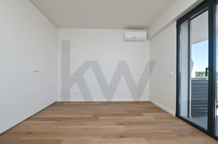 Apartamento T3 para Venda em Algés, Linda-A-Velha e Cruz Quebrada-Dafundo Foto 9