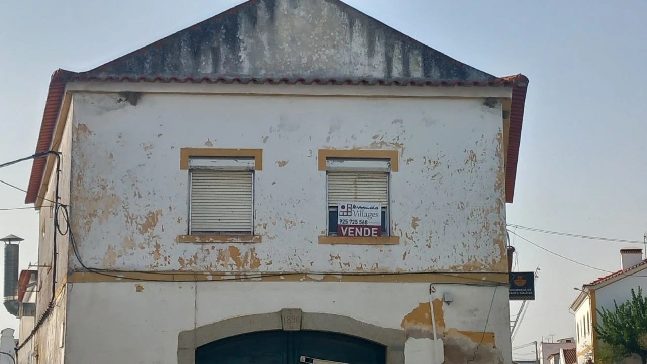 Apartamento T2 para Venda em Santa Eulalia Foto 1