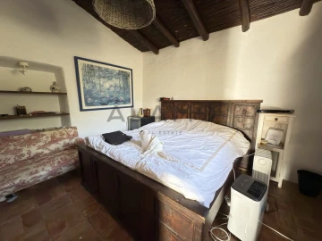 Moradia T4 para Venda em Loule (São Clemente)