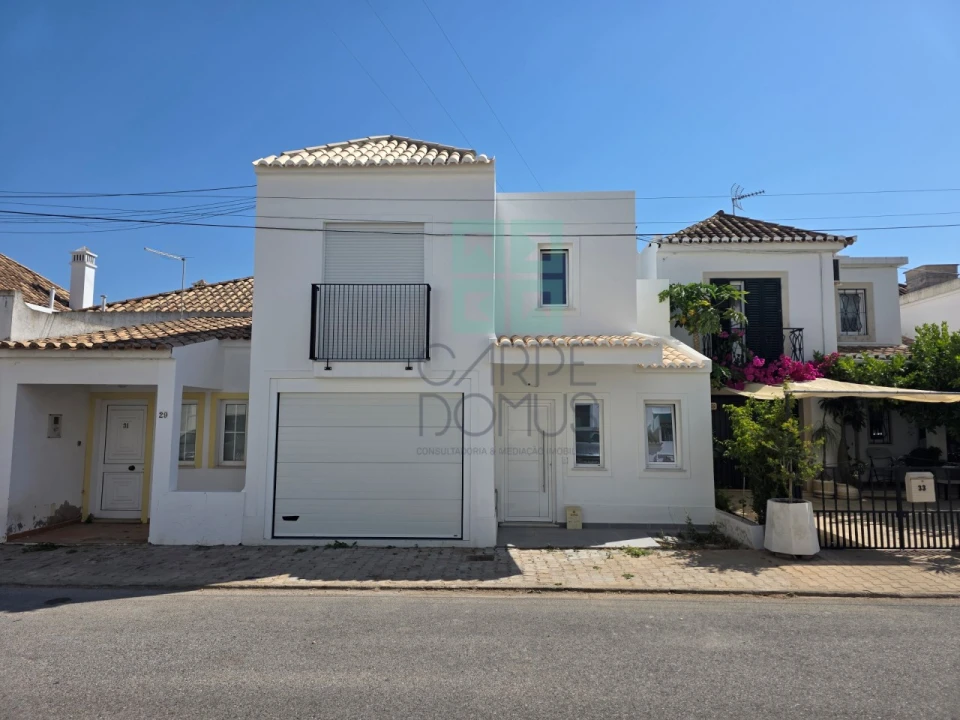 Moradia T3 para Venda em Tavira (Santa Maria e Santiago) Foto 8