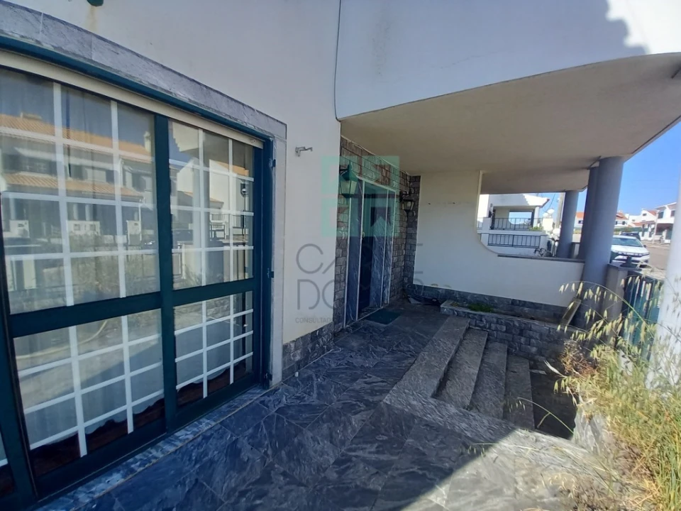 Moradia T4 para Venda em Santo Isidoro Foto 51