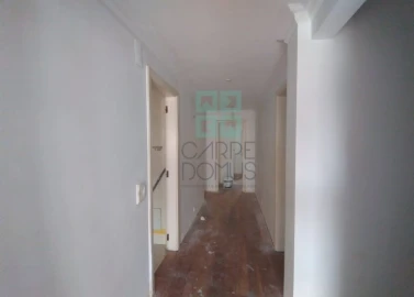 Moradia T5 para Venda em Rio de Mouro