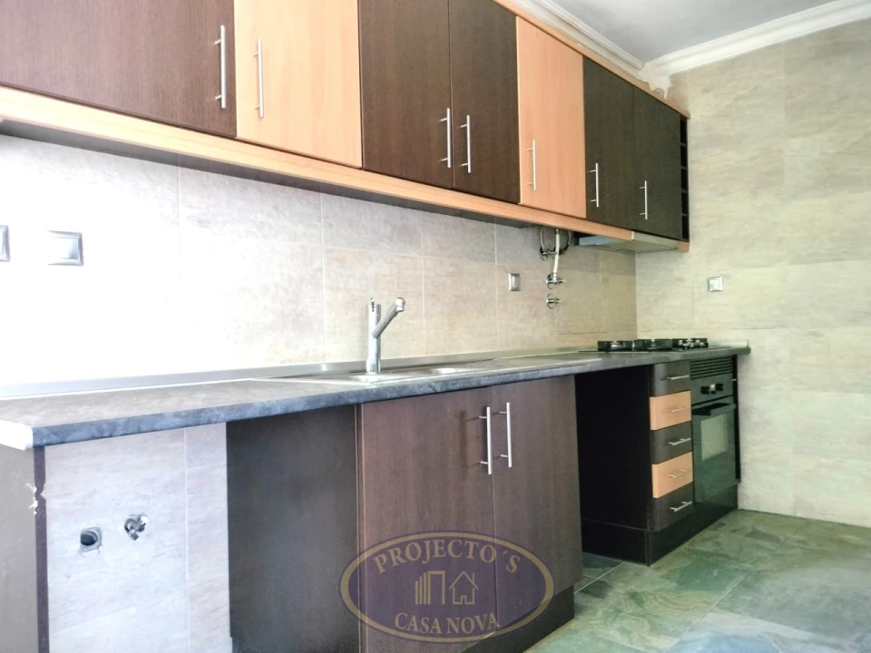 Apartamento T3 para Venda em Montijo e Afonsoeiro Foto 2