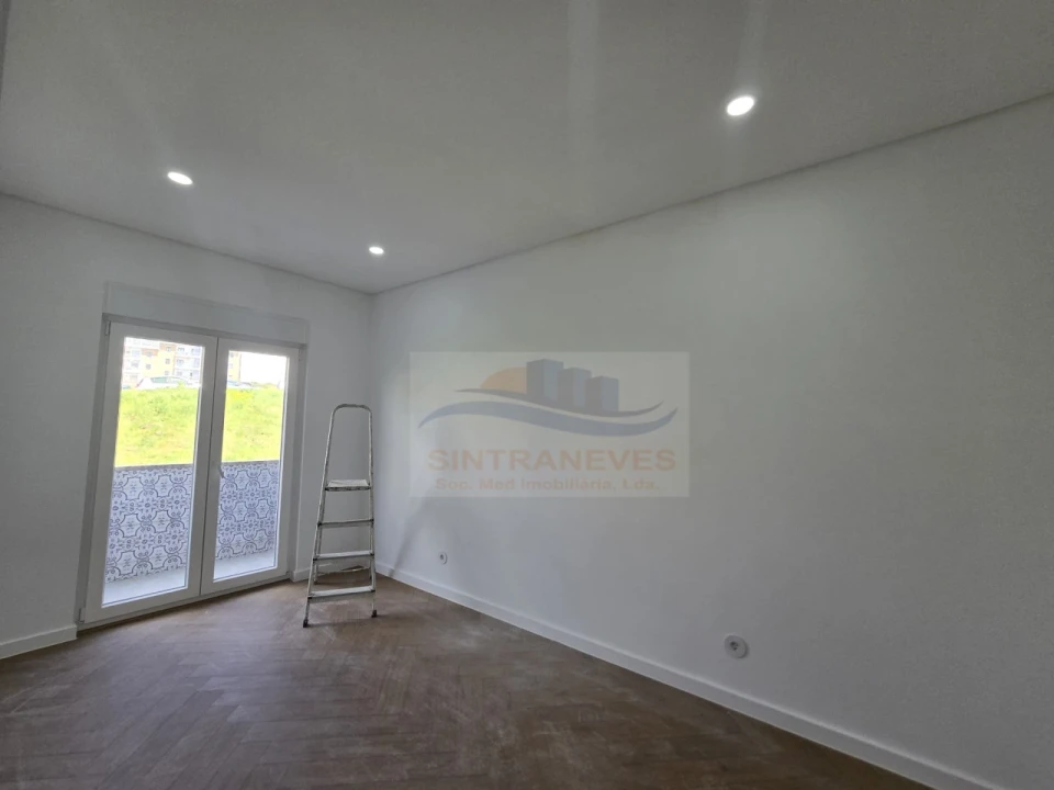 Apartamento T3 para Venda em Mina de Água Foto 10