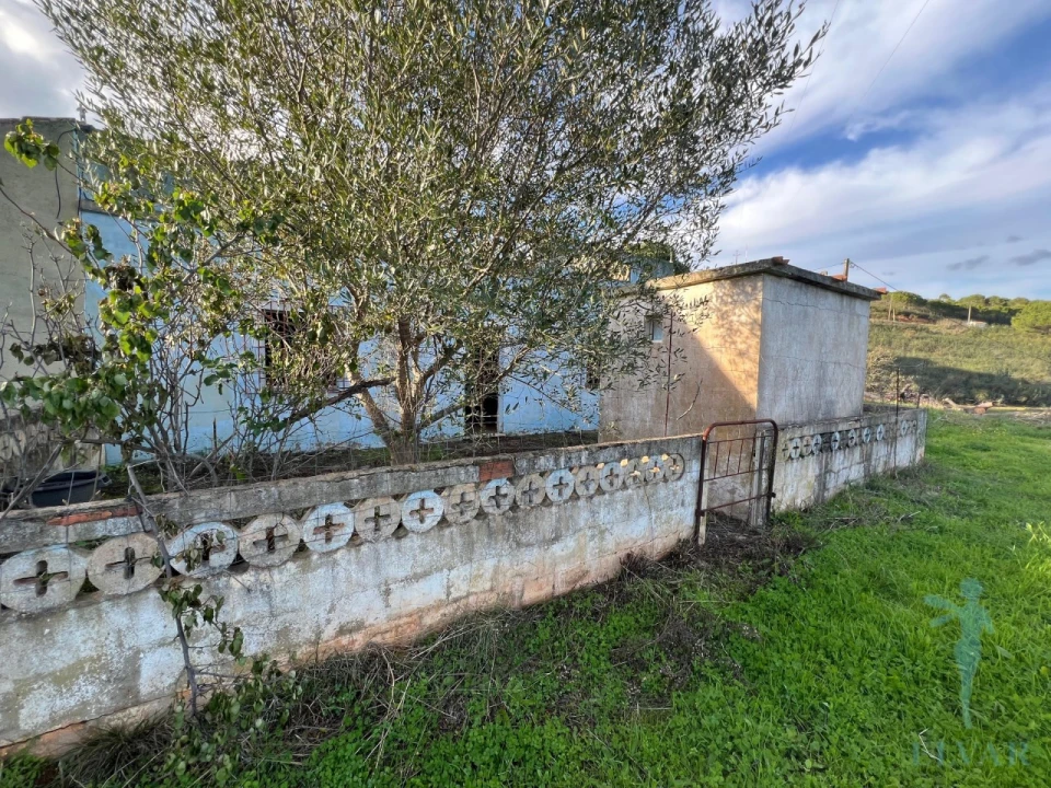 Moradia T3 para Venda em Alferce Foto 5