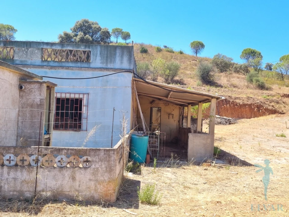 Moradia T3 para Venda em Alferce Foto 29