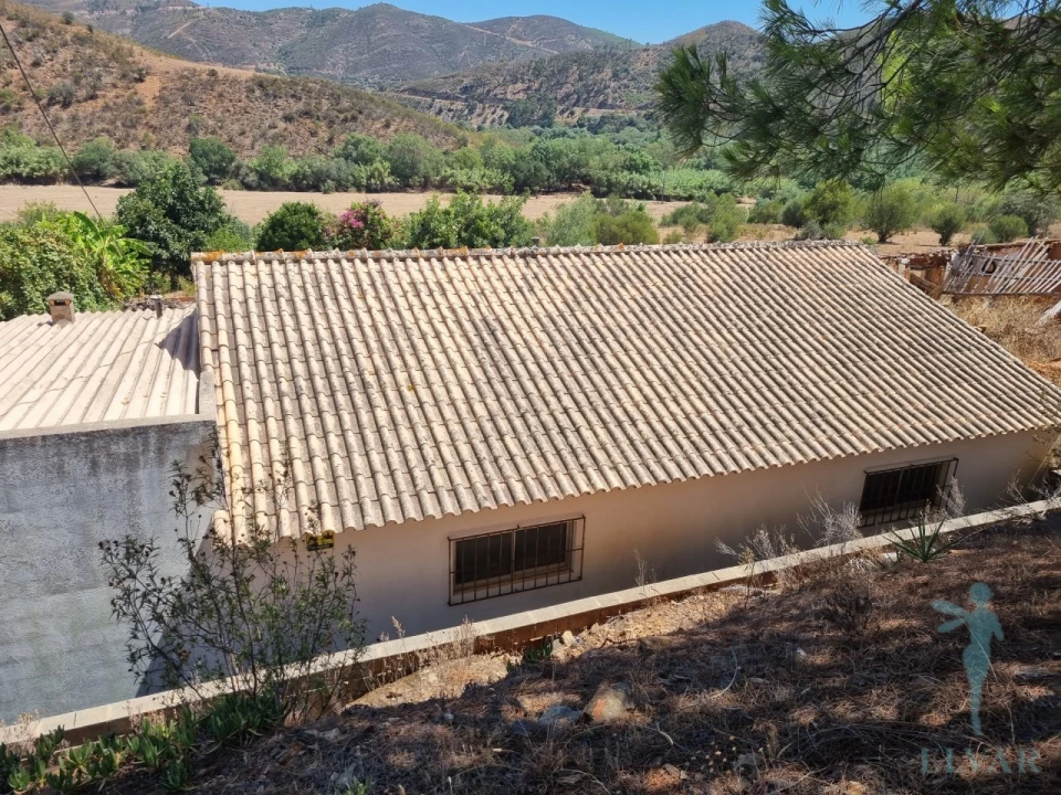 Quinta T3 para Venda em Alferce Foto 6