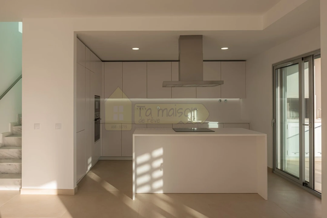 Apartamento T3 para Venda em Albufeira e Olhos de Água Foto 4