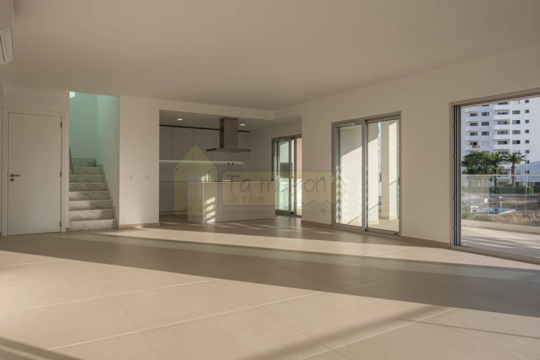 Apartamento T3 para Venda em Albufeira e Olhos de Água Foto 8