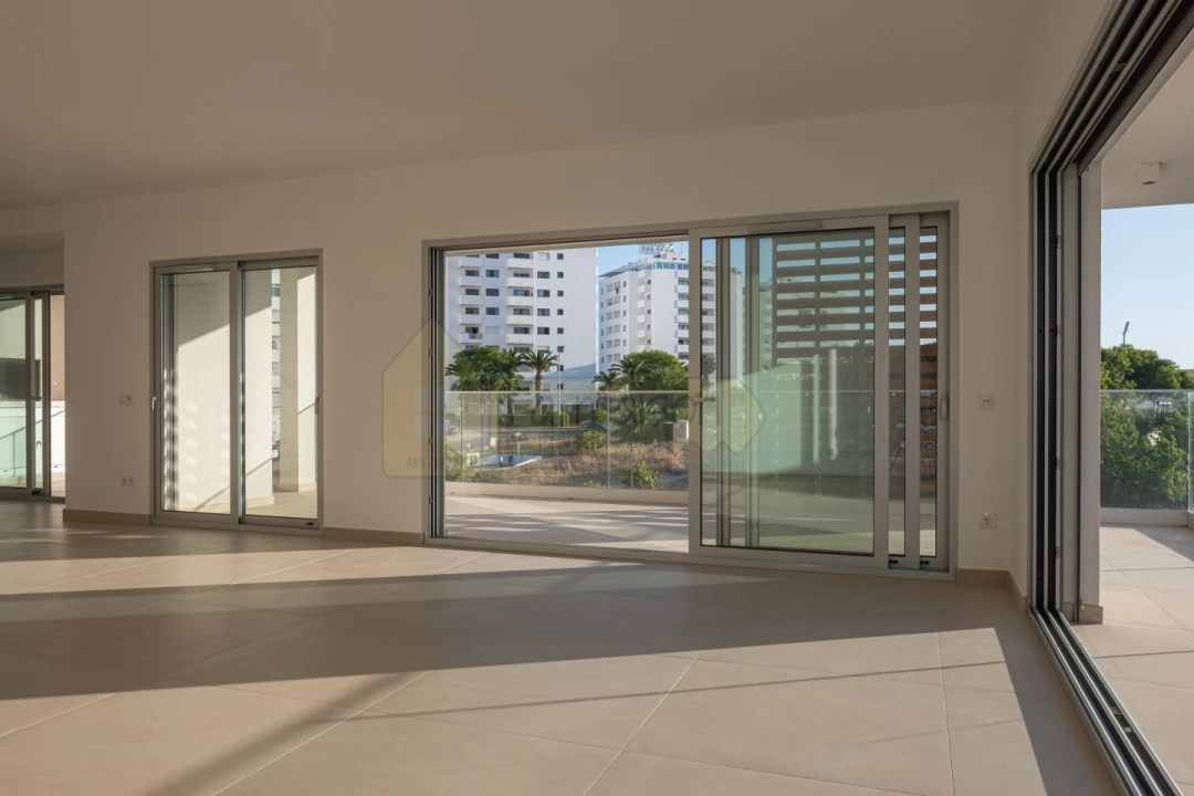 Apartamento T3 para Venda em Albufeira e Olhos de Água Foto 9