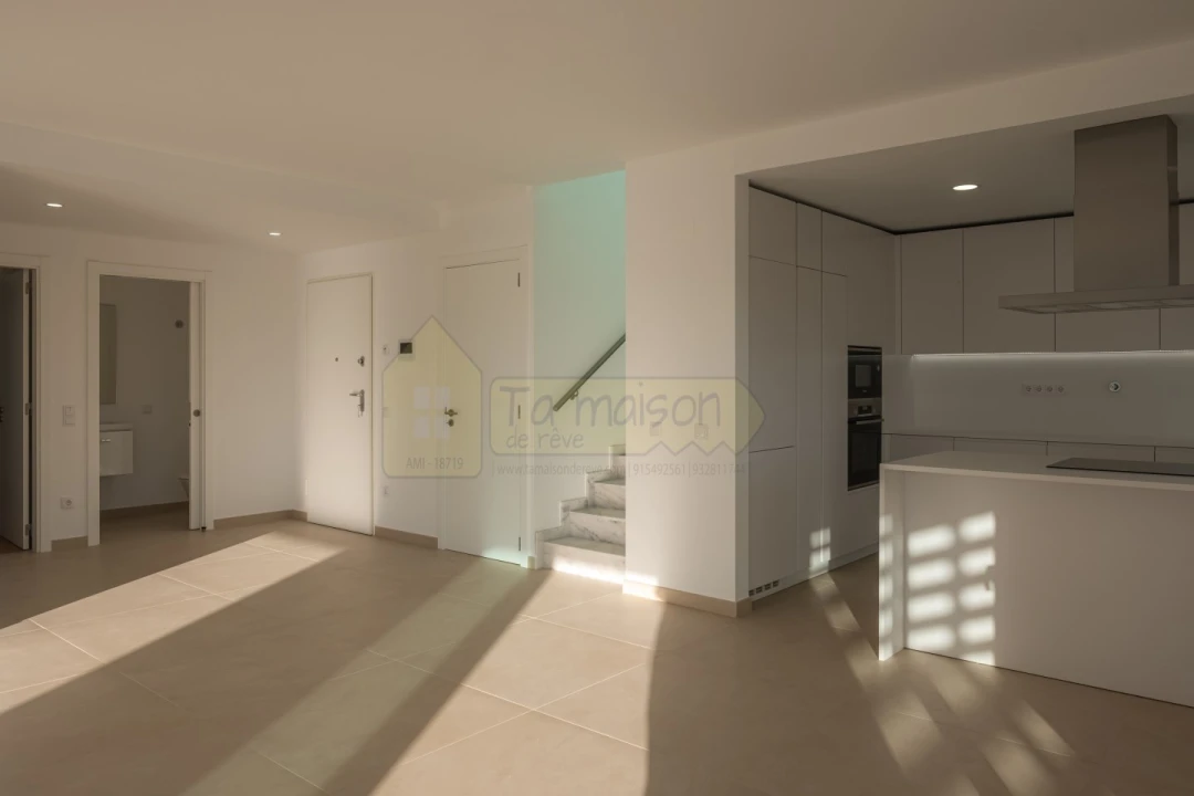 Apartamento T3 para Venda em Albufeira e Olhos de Água Foto 12
