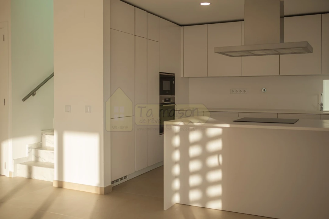 Apartamento T3 para Venda em Albufeira e Olhos de Água Foto 13